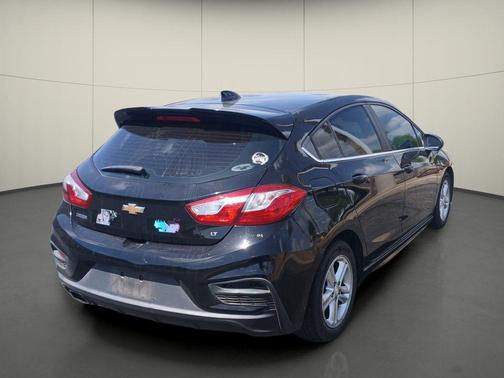 Black 2017 Chevrolet Cruze LT