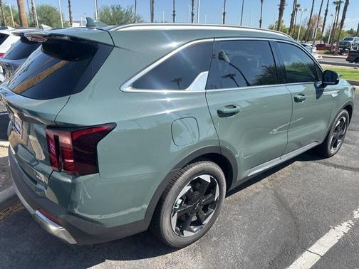 2025 Kia Sorento Plug-In Hybrid EX