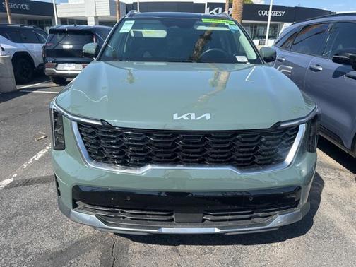 2025 Kia Sorento Plug-In Hybrid EX