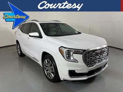 2024 GMC Terrain Denali