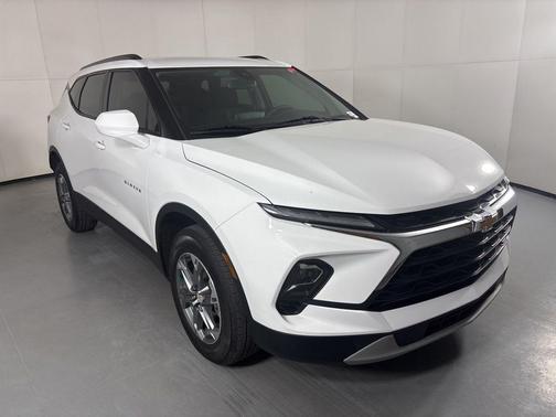 Summit White 2023 Chevrolet Blazer 2LT