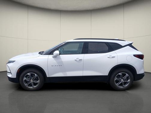 Summit White 2023 Chevrolet Blazer 2LT