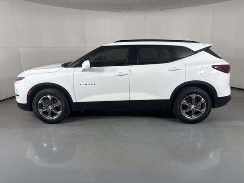 Summit White 2023 Chevrolet Blazer 2LT
