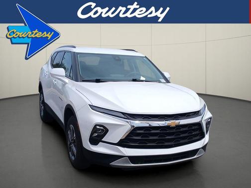 Summit White 2023 Chevrolet Blazer 2LT