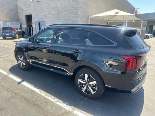 2022 Kia Sorento S