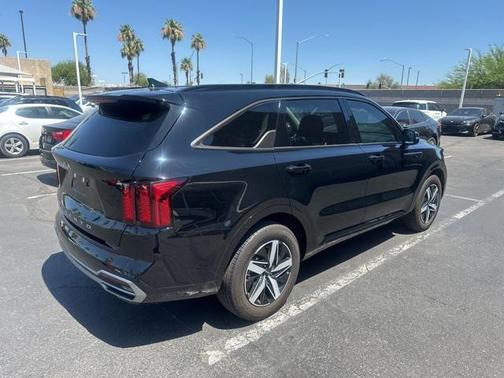 2022 Kia Sorento S