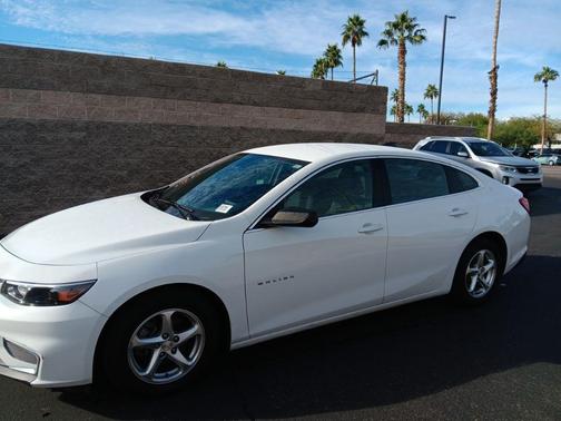 2017 Chevrolet Malibu 1LS