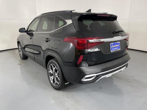 2023 Kia Seltos EX
