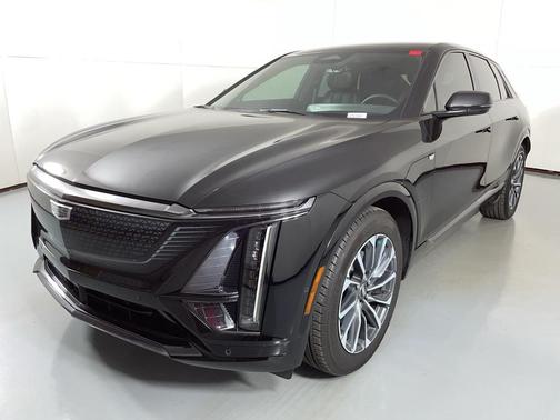2024 Cadillac LYRIQ Sport