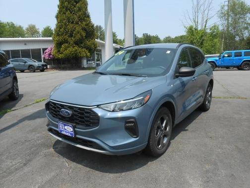 2024 Ford Escape ST-LINE