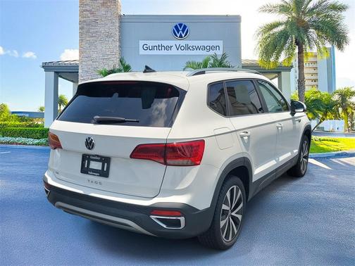 2022 Volkswagen Taos 1.5T SE