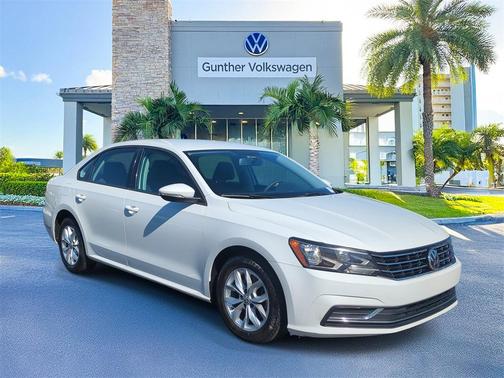 2018 Volkswagen Passat 2.0T S