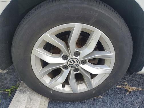 2018 Volkswagen Passat 2.0T S