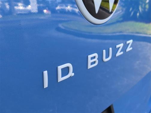 2025 Volkswagen ID. Buzz Pro S