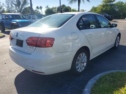 2012 Volkswagen Jetta SE
