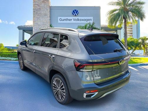 2026 Volkswagen Taos 1.5T SE