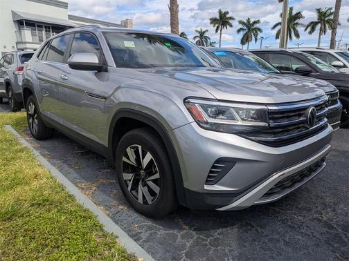 2022 Volkswagen Atlas Cross Sport 2.0T SE