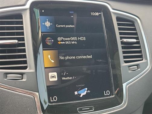 2022 Volvo XC90 T5 Momentum 7 Passenger