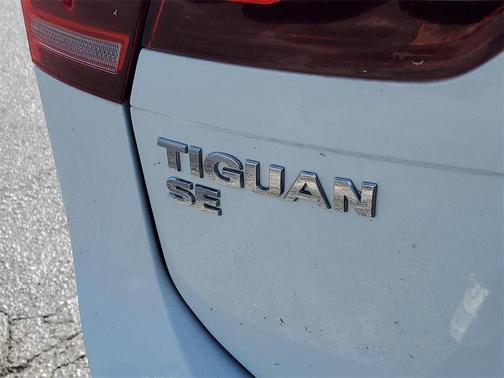 2020 Volkswagen Tiguan 2.0T SE