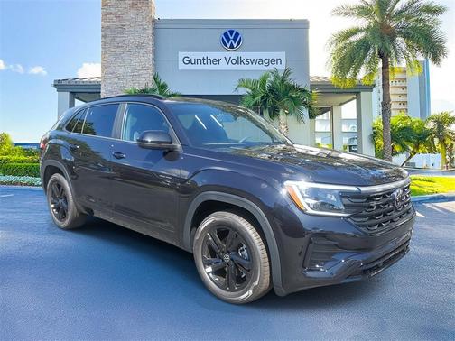 2026 Volkswagen Atlas Cross Sport 2.0T SEL R-Line Black