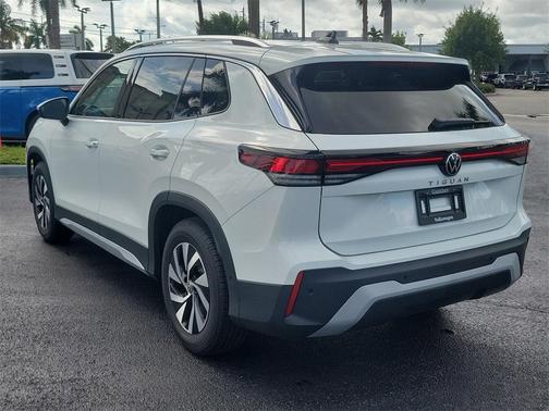 2025 Volkswagen Tiguan 2.0T S