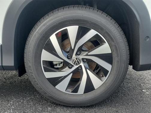 2025 Volkswagen Tiguan 2.0T S