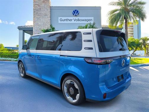 2025 Volkswagen ID. Buzz Pro S Plus