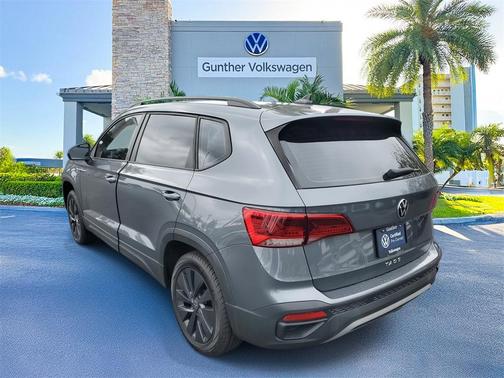 2022 Volkswagen Taos 1.5T S