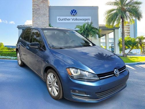 2015 Volkswagen Golf TDI SE 4-Door