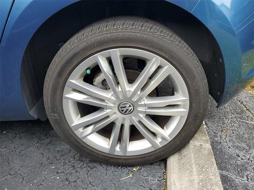 2015 Volkswagen Golf TDI SE 4-Door