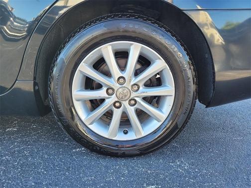 2011 Toyota Camry LE