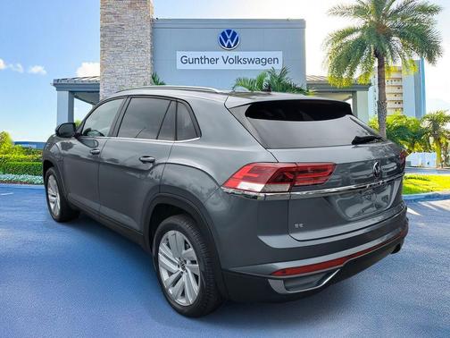 2021 Volkswagen Atlas Cross Sport 2.0T SE w/Technology