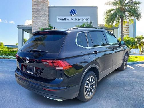 2019 Volkswagen Tiguan 2.0T SE