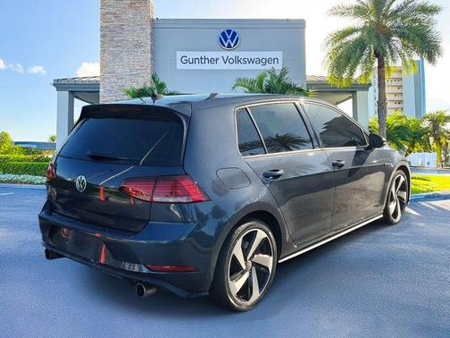 2020 Volkswagen Golf GTI 2.0T SE