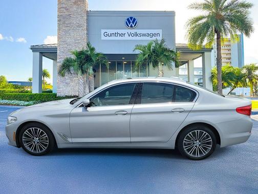 Glacier Silver Metallic 2019 BMW 530 i