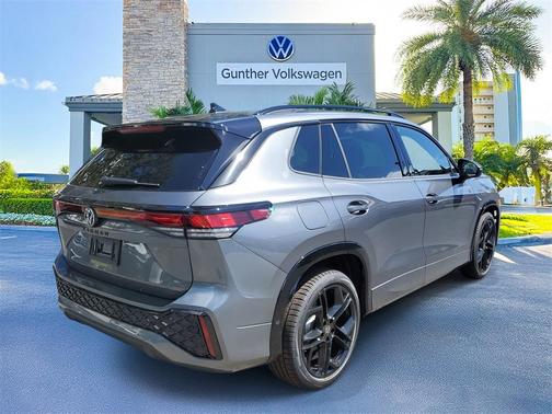 2025 Volkswagen Tiguan 2.0T SE R-Line Black
