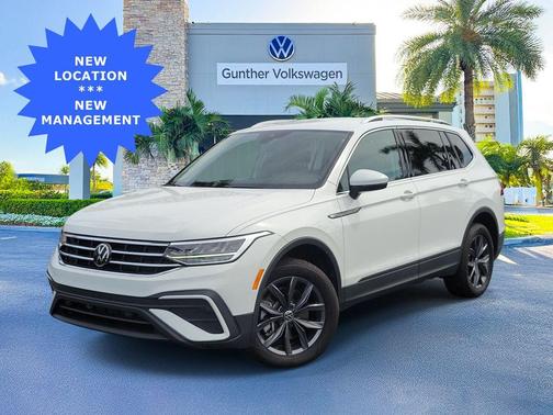 Pure White 2022 Volkswagen Tiguan 2.0T SE