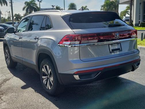 2026 Volkswagen Atlas Cross Sport 2.0T SE