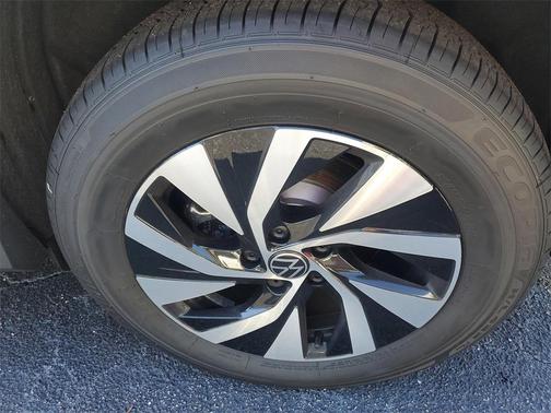 2025 Volkswagen Tiguan 2.0T S