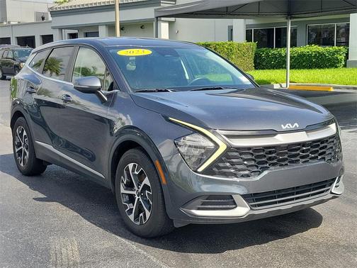 2023 Kia Sportage EX