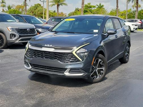 2023 Kia Sportage EX