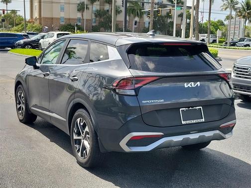 2023 Kia Sportage EX
