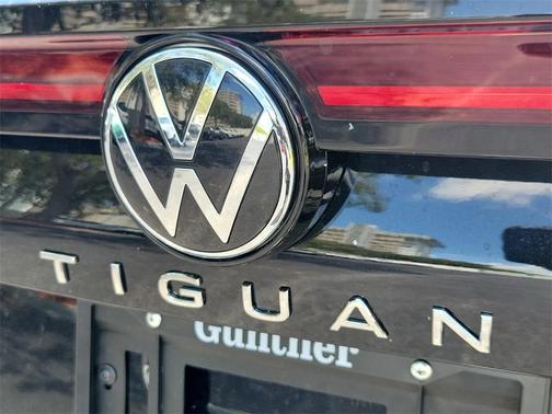 2025 Volkswagen Tiguan 2.0T S