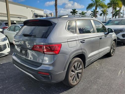 2022 Volkswagen Taos 1.5T S