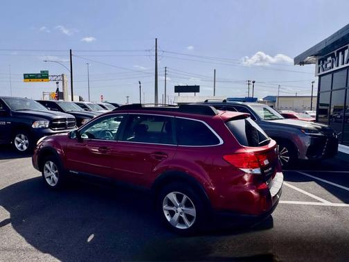 Venetian Red Pearl 2014 Subaru Outback 2.5i Premium