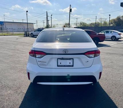 Super White 2021 Toyota Corolla LE