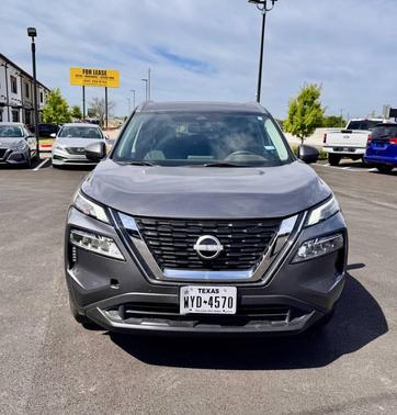 Gun Metallic 2023 Nissan Rogue SL
