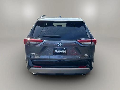 2023 Toyota RAV4 Hybrid SE