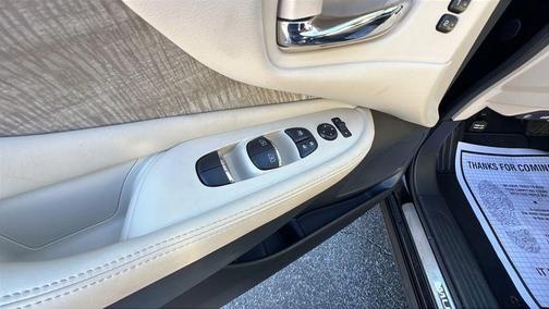 2024 Nissan Murano SL FWD