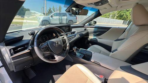 2021 Lexus ES 350 Base